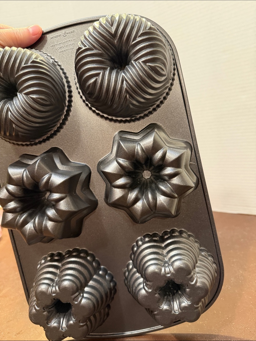 Nordic Ware Garland 6-Cup Mini Bundt Pan - Picture 4 of 6
